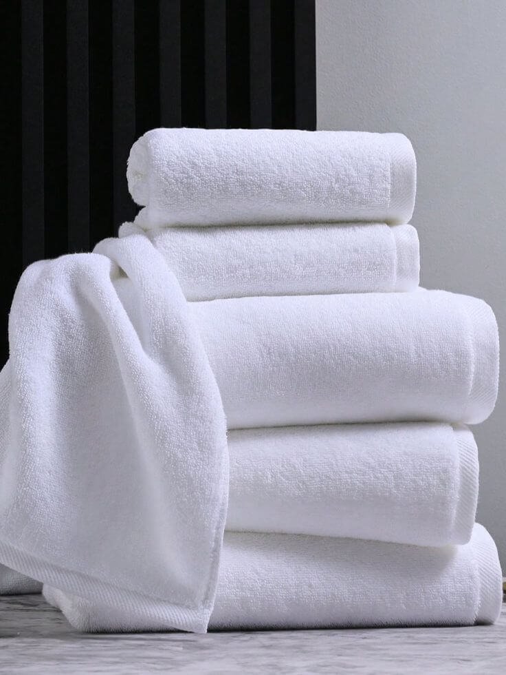 Hotel White Towels
